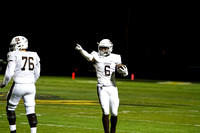 ct-sta-spt-football-mount-carmel-st-laurence-st-1014-1190.jpg