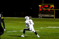 ct-sta-spt-football-mount-carmel-st-laurence-st-1014-1198.jpg