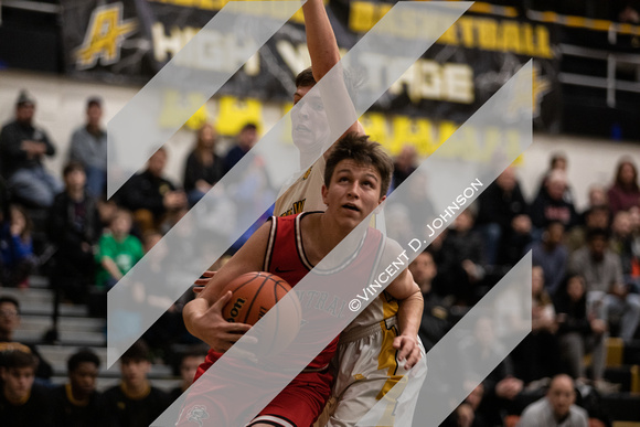 ct-sta-spt-boys-basketball-lw-central-andrew-st-020620-6986