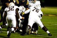 ct-sta-spt-football-mount-carmel-st-laurence-st-1014-1175.jpg