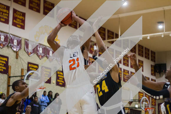 3073432_ct-sta-spt-boys-basketball-leo-dunbar-st-0303-7899