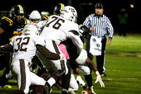 ct-sta-spt-football-mount-carmel-st-laurence-st-1014-1174.jpg