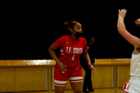 ct-sta-gbk-tton-rchrds-st-1121-8939.jpg